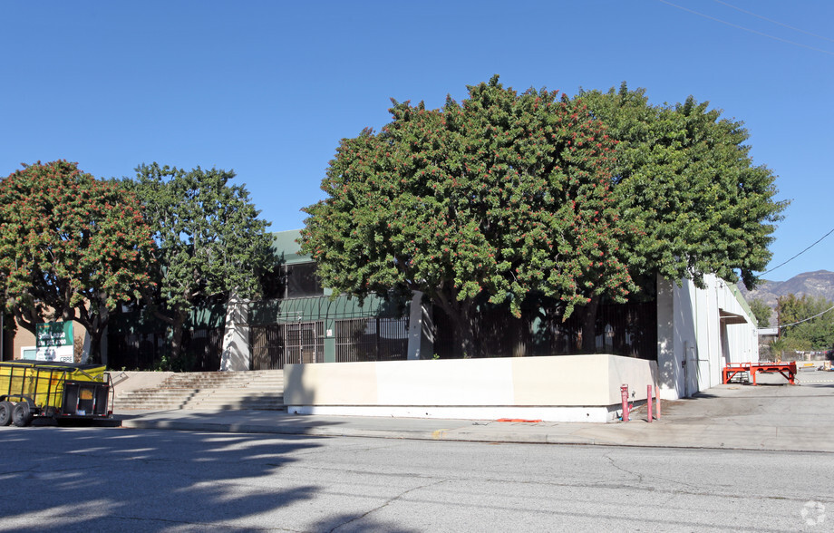 12950 Bradley Ave, Sylmar, CA for rent - Building Photo - Image 1 of 14