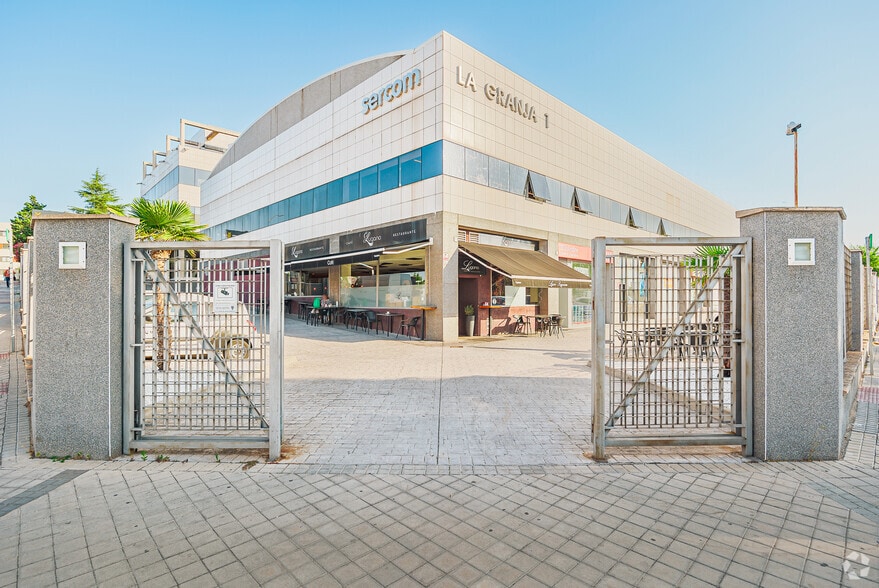 Calle Granja, Alcobendas, Madrid for sale - Building Photo - Image 3 of 3