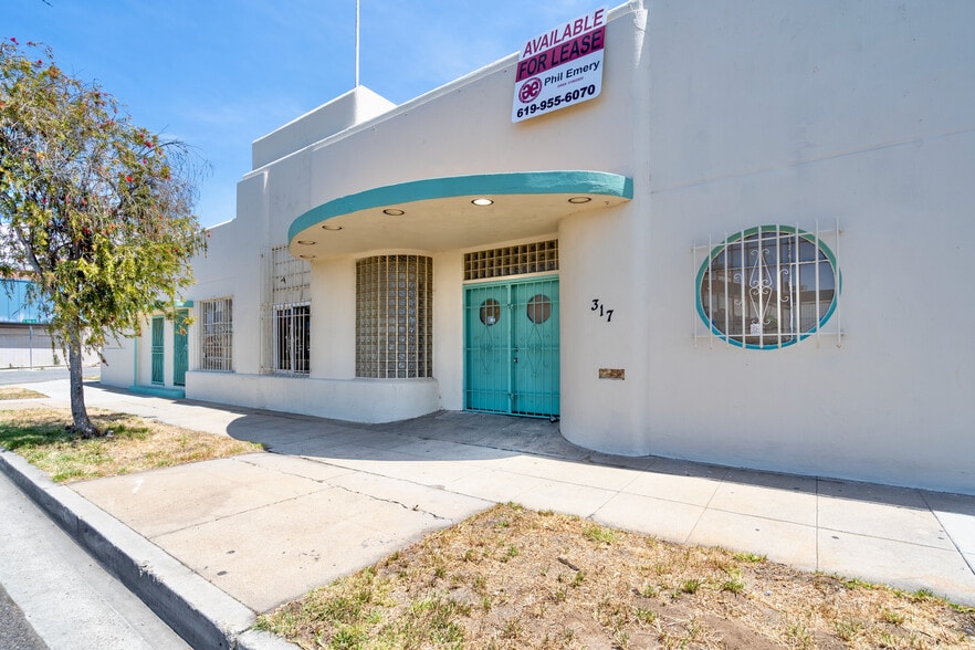 317 National City Blvd, National City, CA for rent - Building Photo - Image 2 of 20