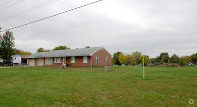 807 E Terra Ln, O'Fallon, MO for sale Primary Photo- Image 1 of 4