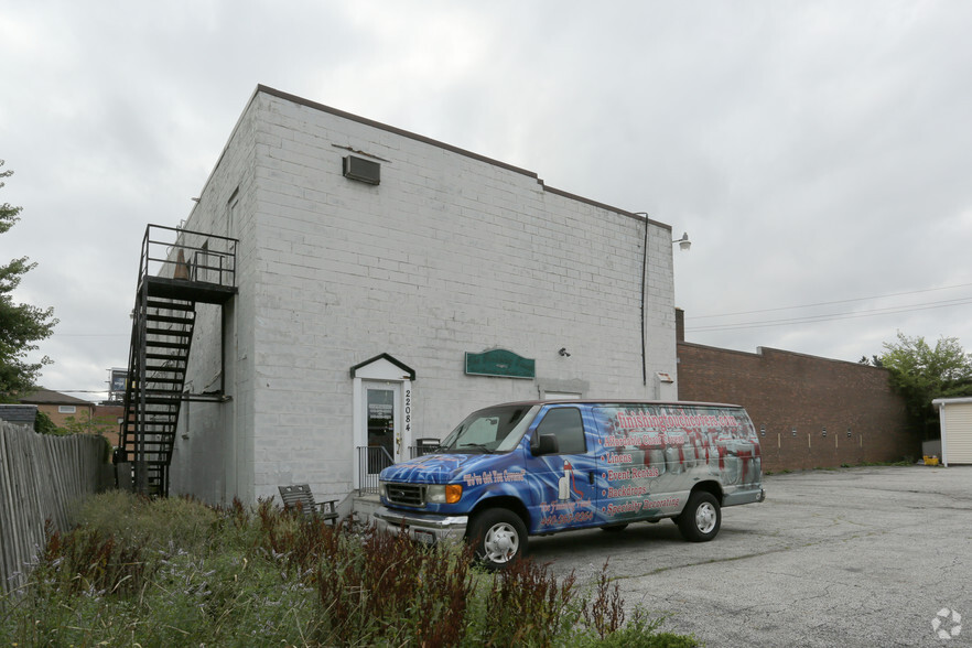 22084 Lorain Rd, Fairview Park, OH for sale - Building Photo - Image 1 of 1