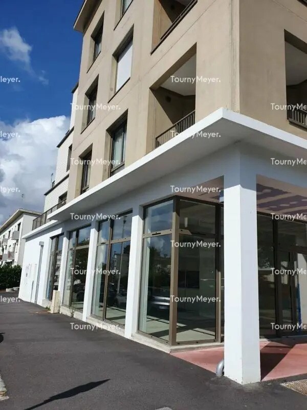 Location Bureaux 84 m² - Photo 1
