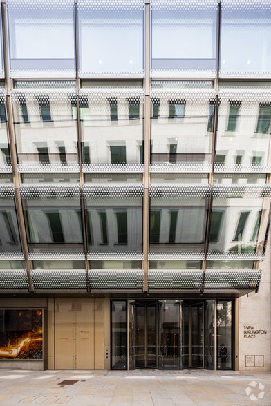 173 Regent St, London to rent - Building Photo - Image 3 of 5