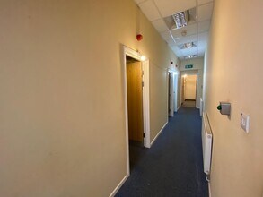 40-42 Hanbury Rd, Bargoed to rent Interior Photo- Image 2 of 3