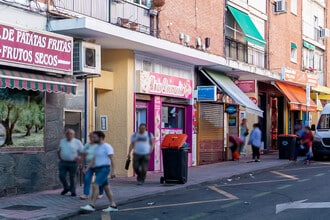 Office / Retail in Madrid, Madrid to rent Interior Photo- Image 2 of 2