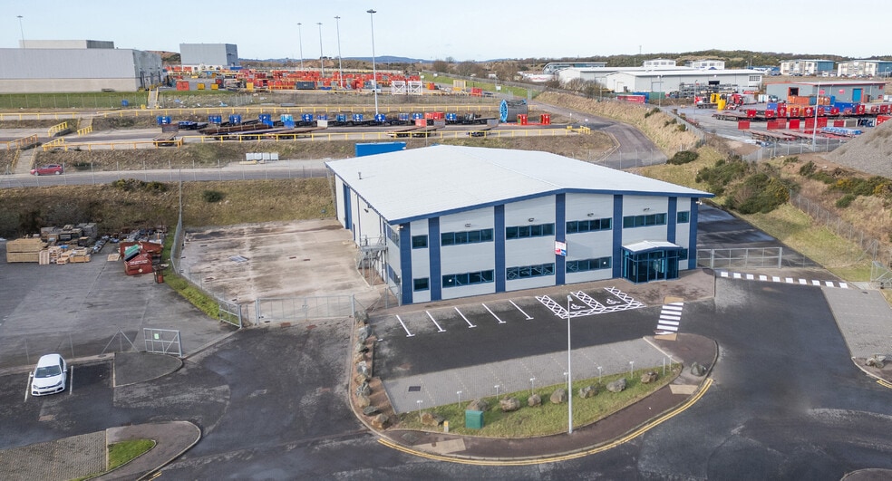 Minto Dr, Aberdeen to rent - Building Photo - Image 2 of 7