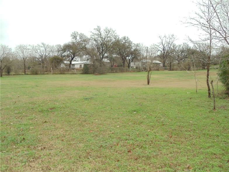 1712 Chestnut St, Bastrop, TX for sale - Other - Image 2 of 15