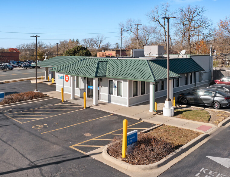 1050 Maple Ave, Lisle, IL for sale - Building Photo - Image 1 of 5