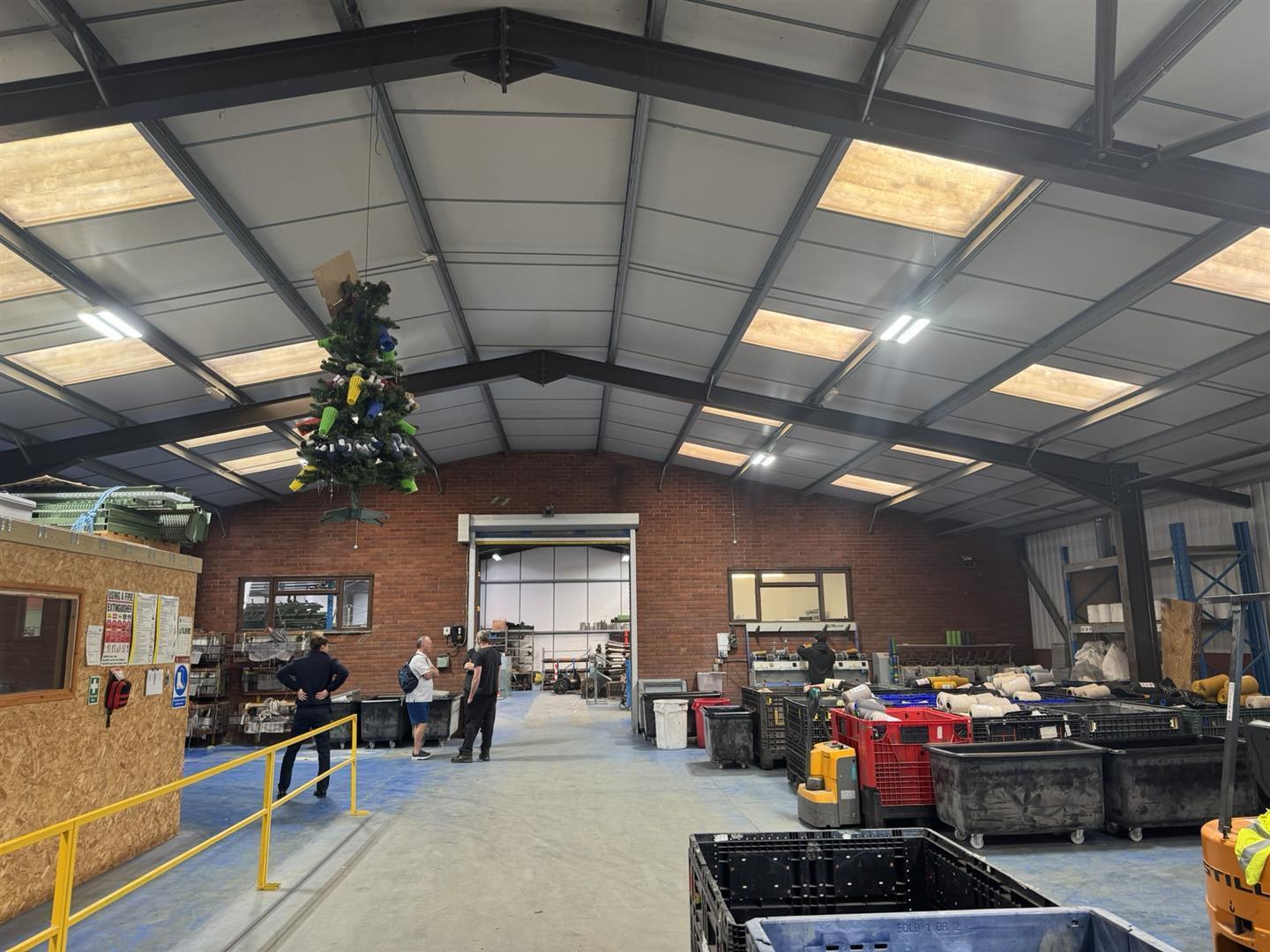 Talewater, Talaton to rent Interior Photo- Image 1 of 3