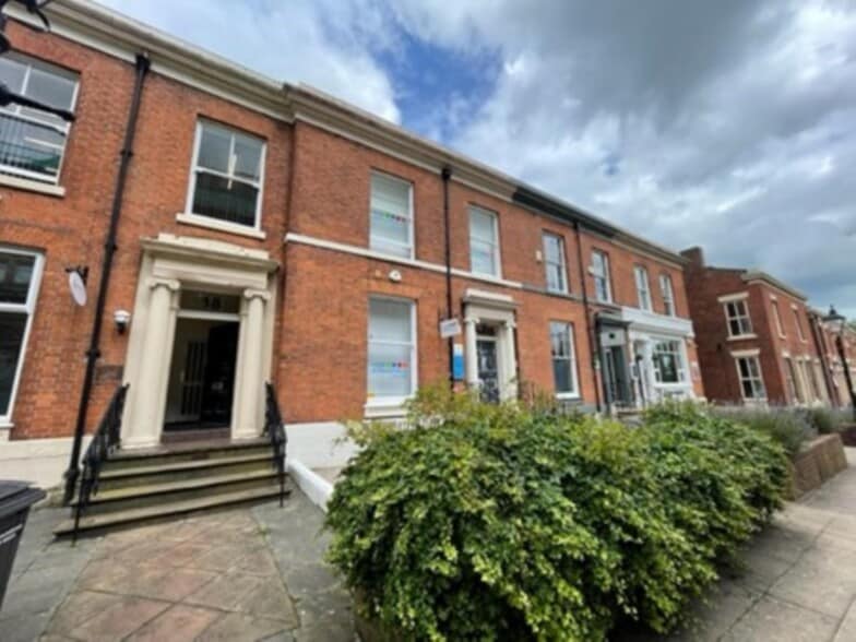 19 Richmond Ter, Blackburn to rent - Building Photo - Image 2 of 7