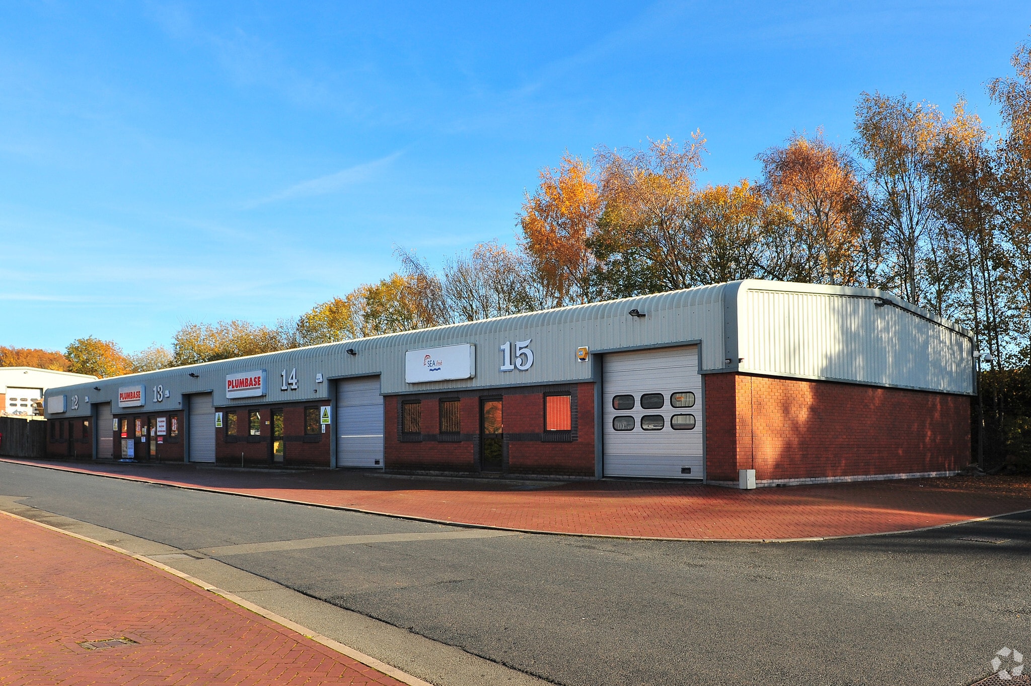 Aston Rd, Bromsgrove to rent Primary Photo- Image 1 of 6