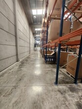 Industrial in Molins de Rei, Barcelona to rent Interior Photo- Image 2 of 16