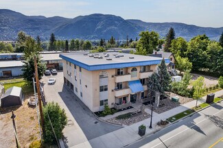 More details for 2241 Columbia Av, Castlegar, BC - Build-to-Rent for Sale
