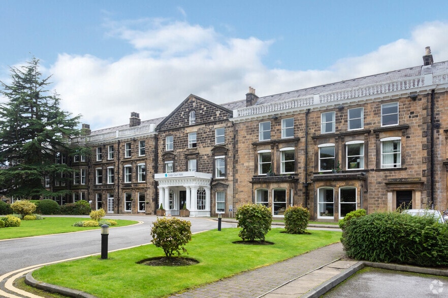 Park Parade, Harrogate for sale - Building Photo - Image 2 of 2