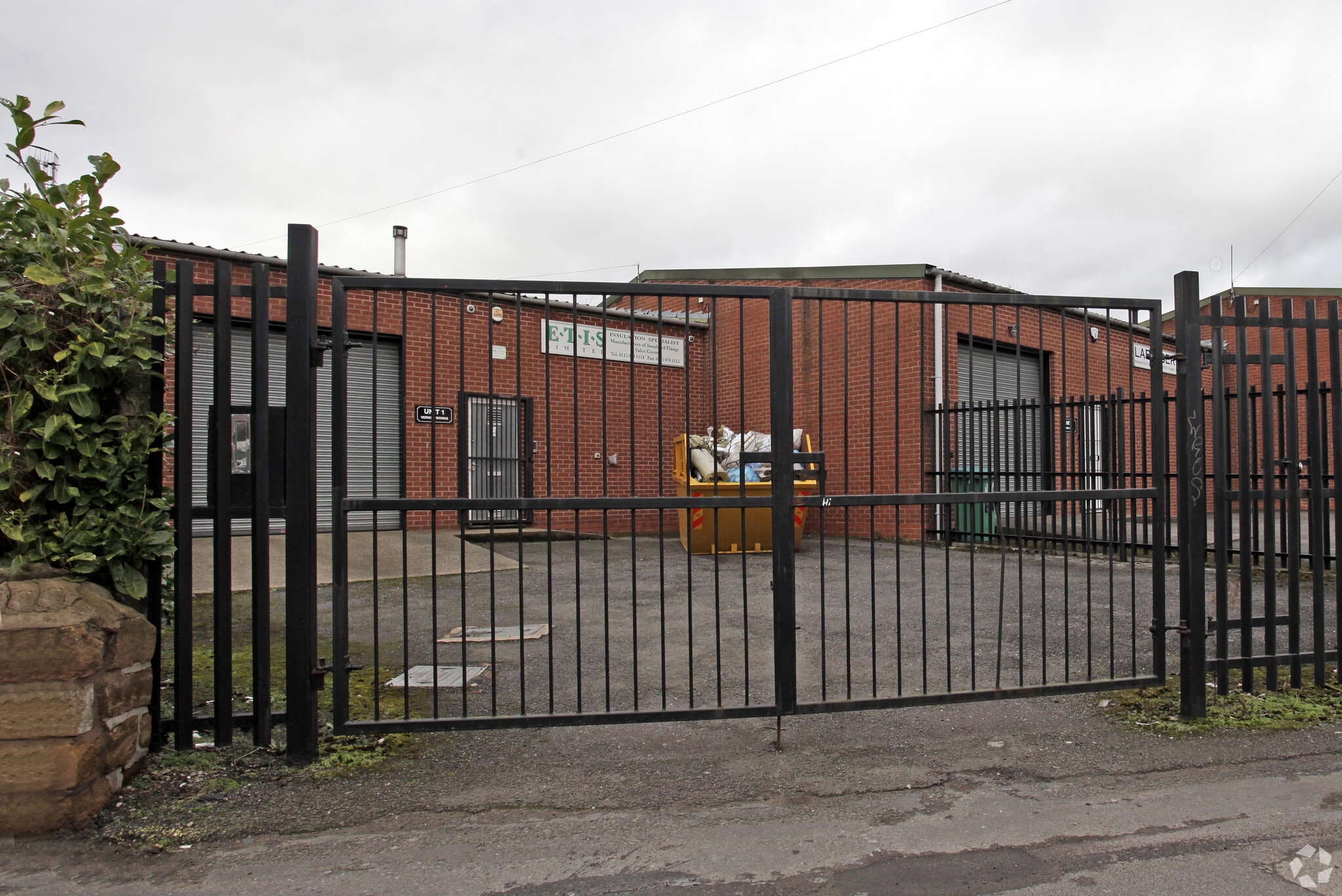 Nottingham Rd, Nottingham to rent Primary Photo- Image 1 of 3