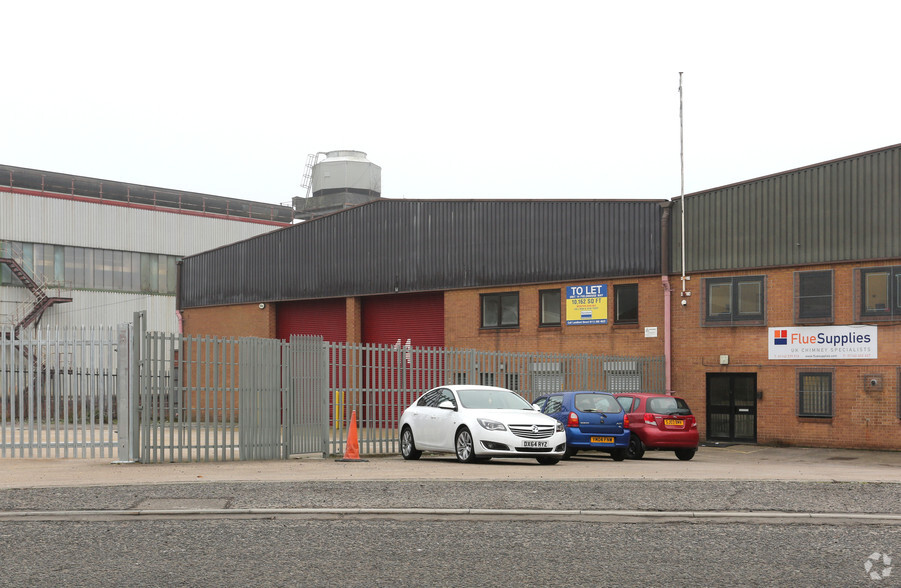 Fieldhouse Way, Sheffield for rent - Building Photo - Image 3 of 6