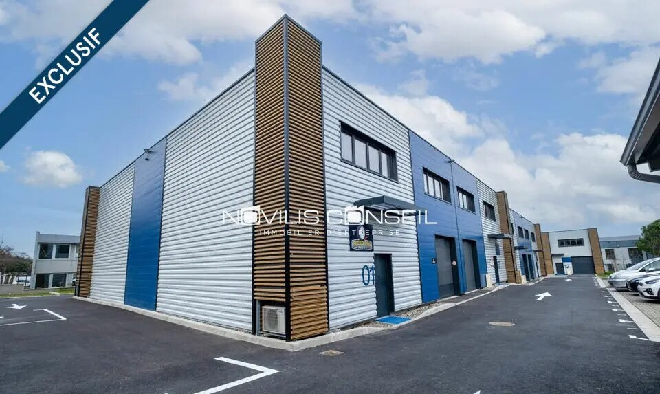 Light Industrial in Cornebarrieu to rent Building Photo- Image 1 of 11
