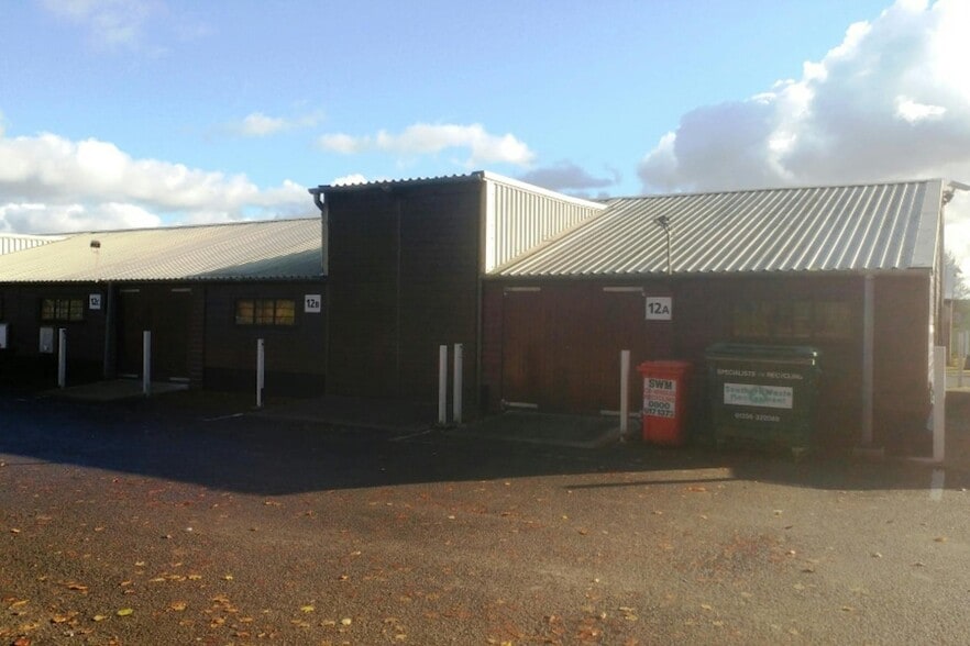 Rownest Wood Ln, Winchester to rent - Building Photo - Image 2 of 2
