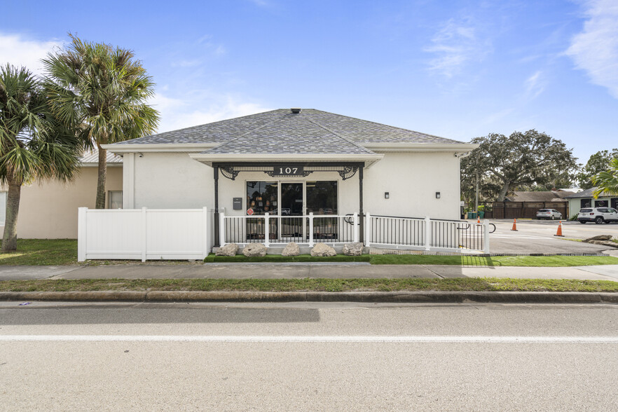 107 E New Haven Ave, Melbourne, FL for rent - Building Photo - Image 1 of 1