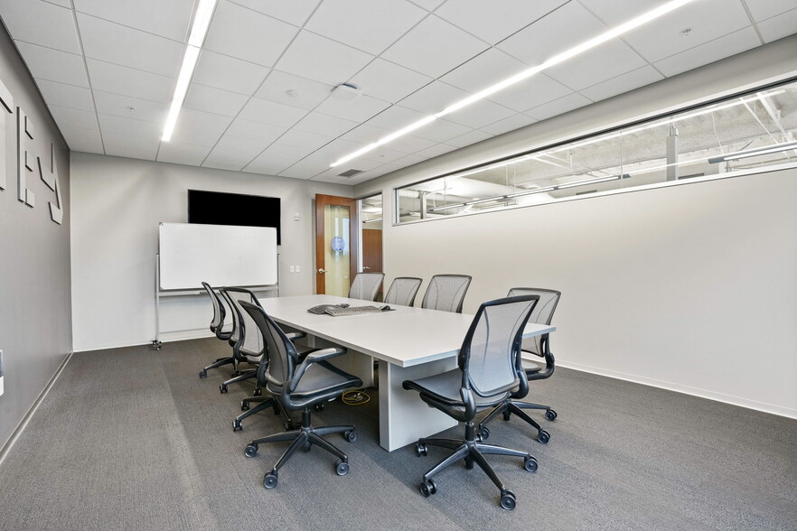 250 S High St, Columbus, OH to rent - Building Photo - Image 3 of 12