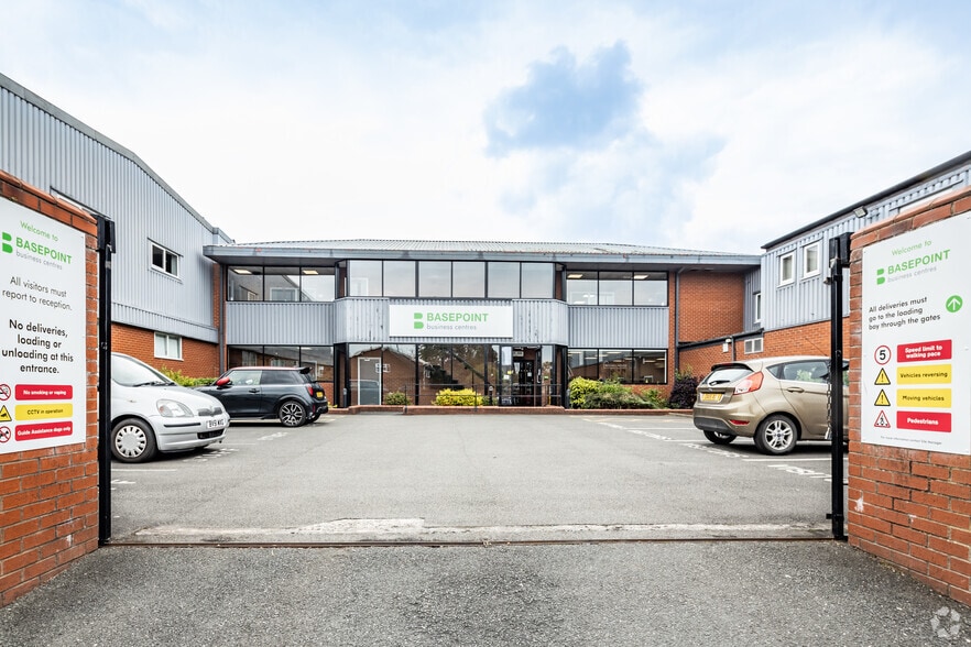 Hope St, Chester to rent - Building Photo - Image 3 of 5