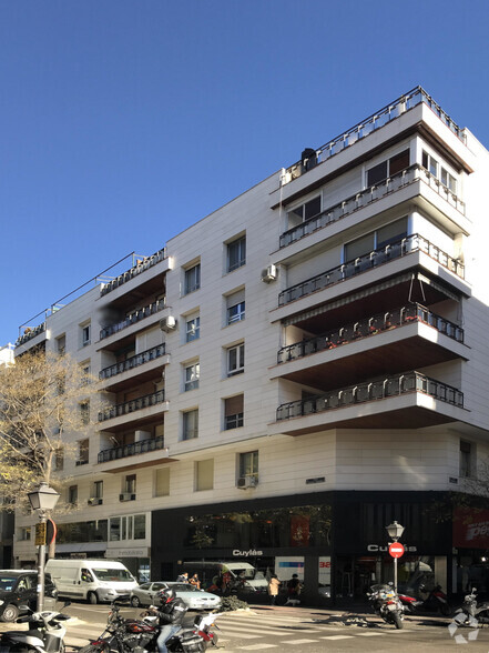 Calle General Pardiñas, 30, Madrid, Madrid for rent - Building Photo - Image 2 of 2