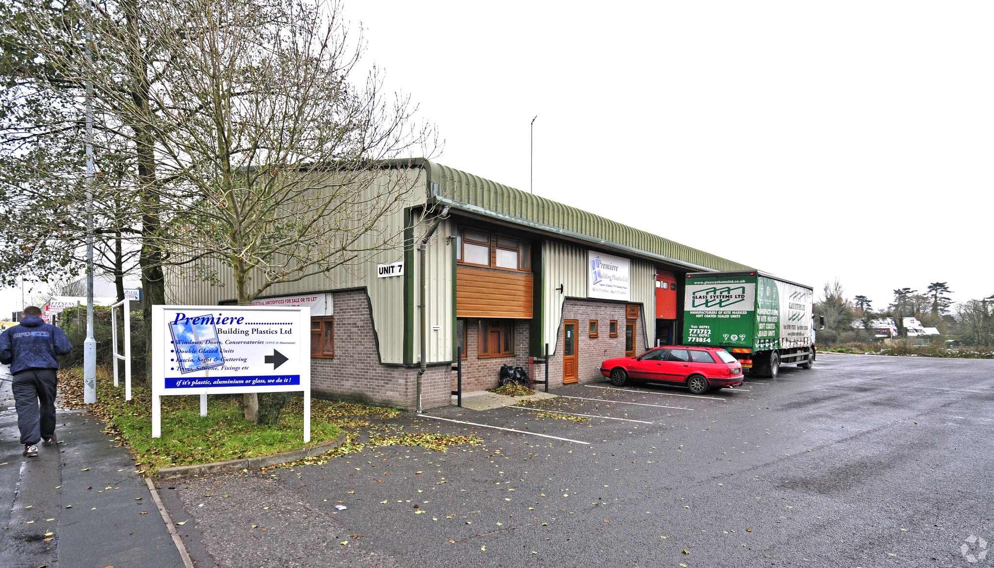 7 Handlemaker Rd, Frome for sale Primary Photo- Image 1 of 1