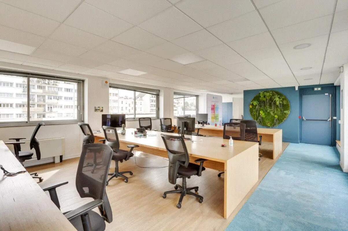 Office in Boulogne-Billancourt to rent Building Photo- Image 1 of 9