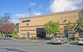 4100 Montgomery Dr, Santa Rosa, CA for rent Building Photo- Image 1 of 5