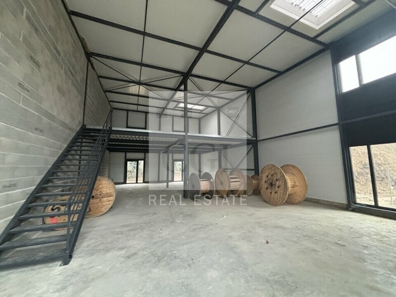 161 Allée Des Peupliers, Trévoux for sale - Building Photo - Image 3 of 9