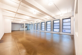 146 W 29th St, New York, NY for rent Building Photo- Image 1 of 10