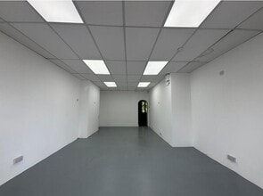 82 Beaconsfield Rd, Brighton to rent Interior Photo- Image 1 of 1