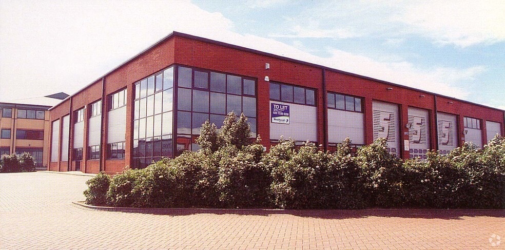 Weston Ave, Grays to rent - Building Photo - Image 3 of 3