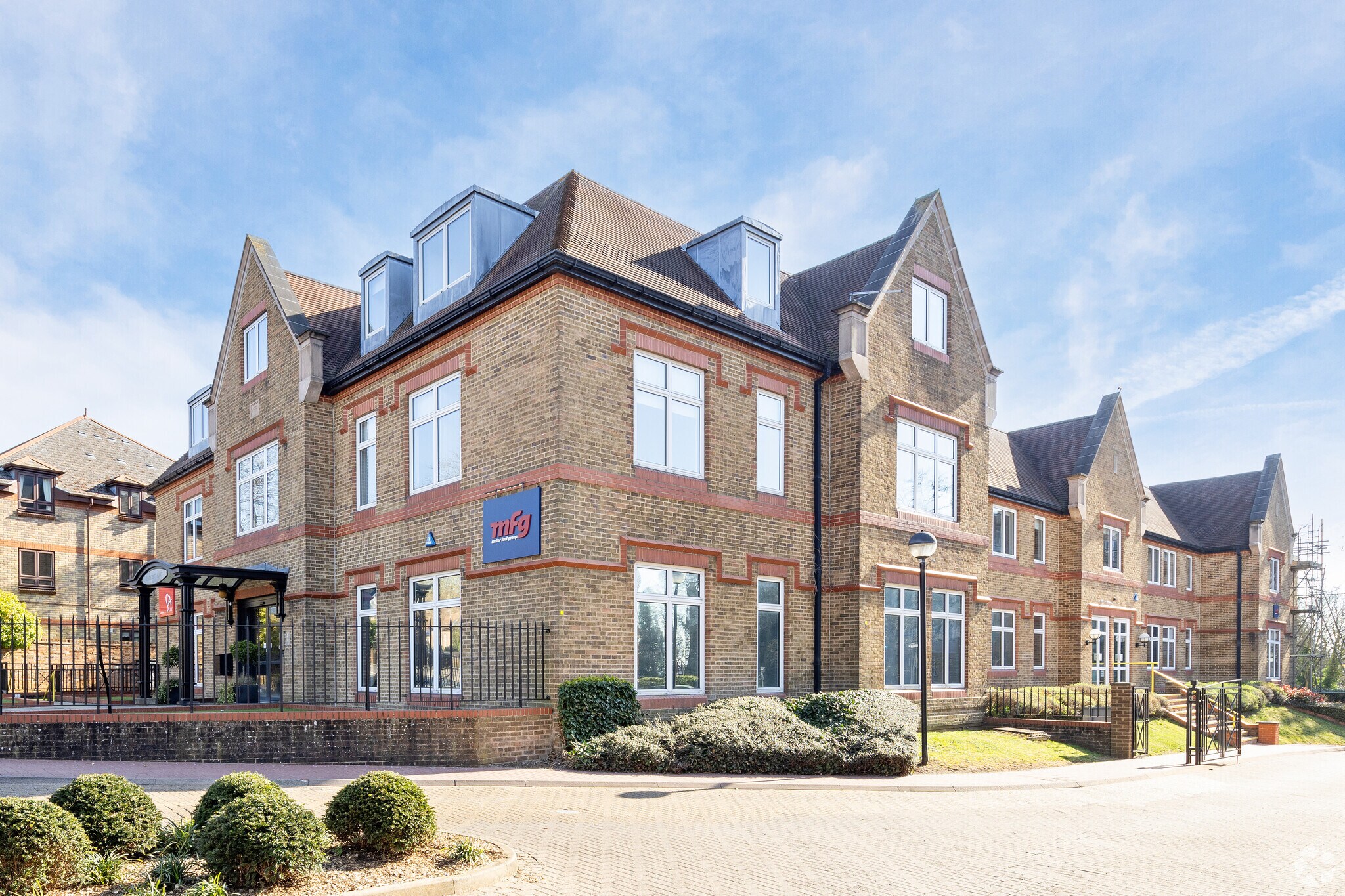 36-38 Upper Marlborough Rd, St Albans for sale Primary Photo- Image 1 of 1