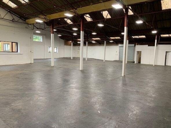 Daten Ave, Warrington to rent - Building Photo - Image 3 of 8