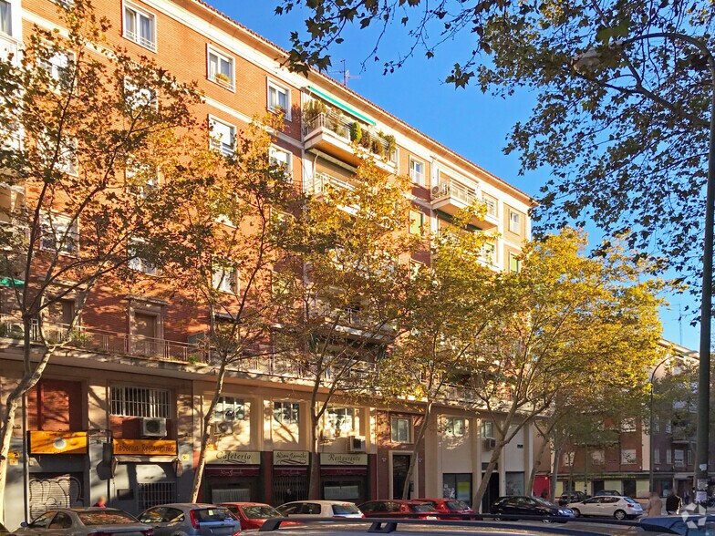 Calle Fortunata y Jacinta, 23, Madrid, Madrid for sale - Building Photo - Image 2 of 2