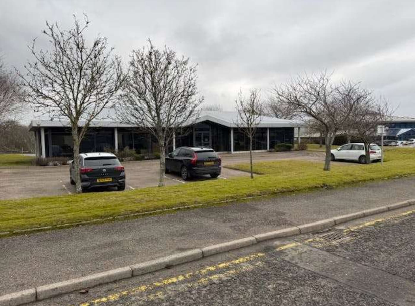 Howe Moss Dr, Dyce to rent Primary Photo- Image 1 of 3