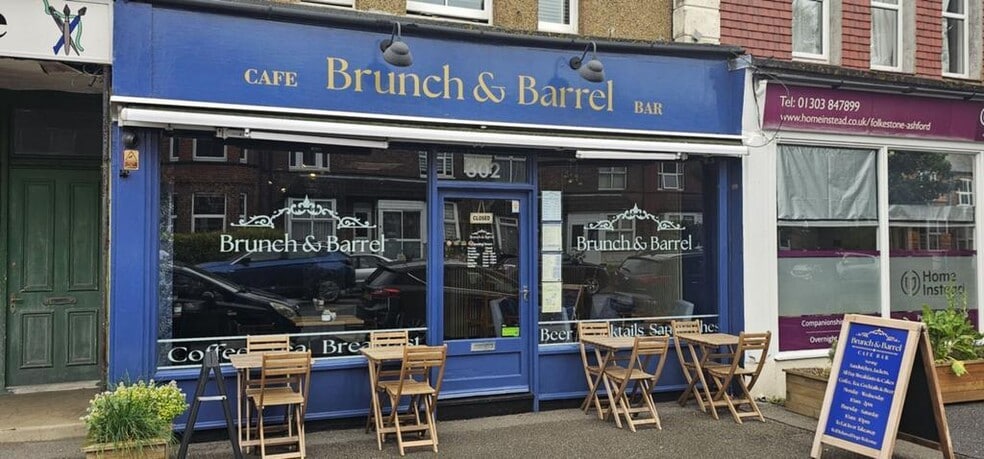 302 Cheriton Rd, Folkestone to rent - Building Photo - Image 3 of 8