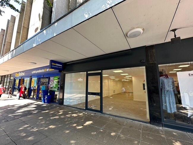 More details for 96 New St, Huddersfield - Retail to Rent