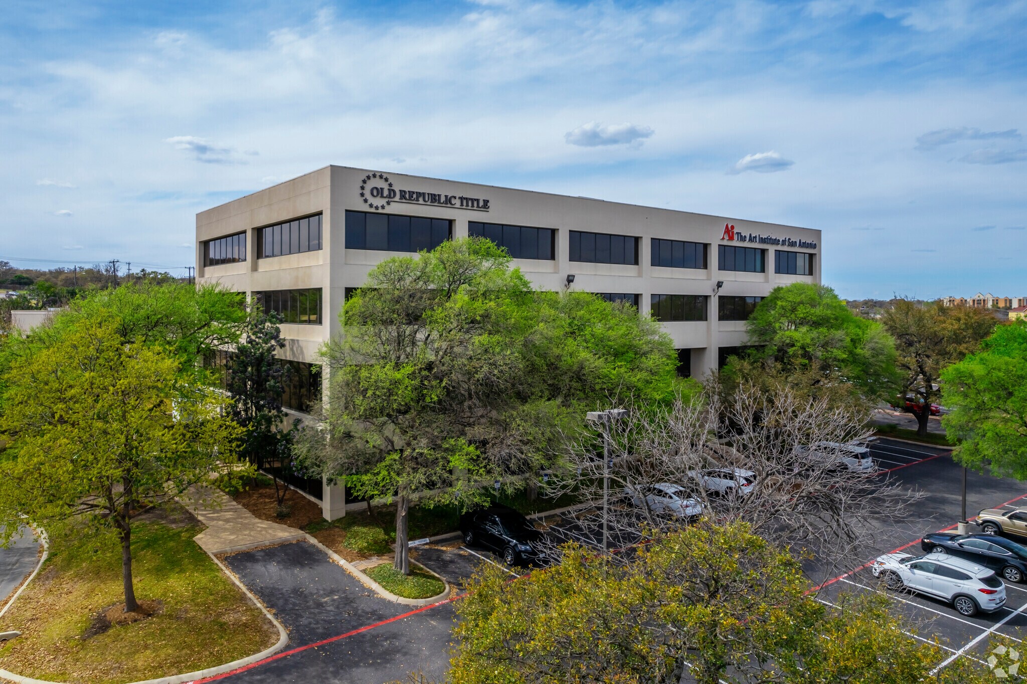10000 W IH-10, San Antonio, TX to rent Building Photo- Image 1 of 9