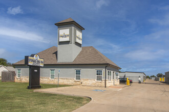 1908 Farm to Market Rd, Crowley, TX for rent Building Photo- Image 1 of 7