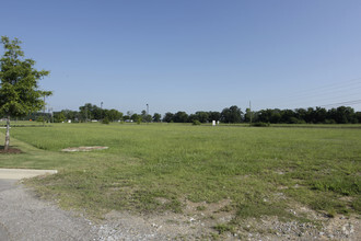 100 Blk Highway 70, Calera, AL for rent Building Photo- Image 1 of 3