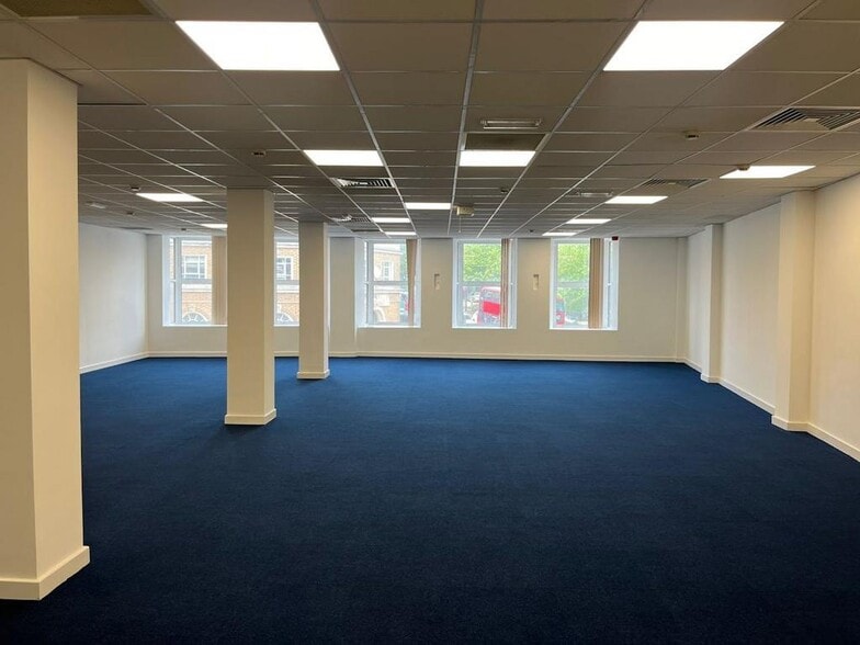 2-16 Church Rd, Stanmore to rent - Building Photo - Image 2 of 4