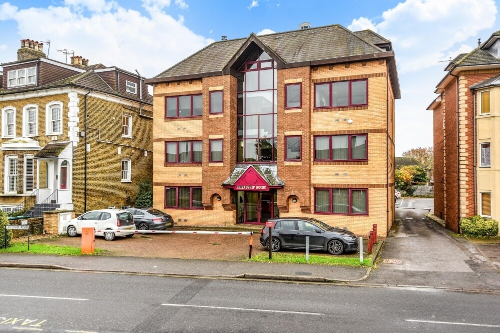 49-51 Gresham Rd, Staines for sale Building Photo- Image 1 of 1