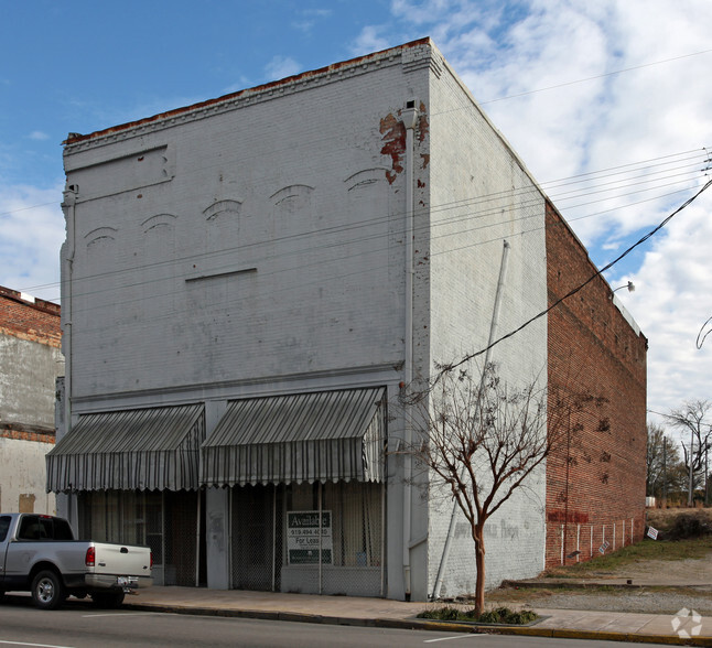 411 S Garnett St, Henderson, NC for sale - Primary Photo - Image 1 of 1