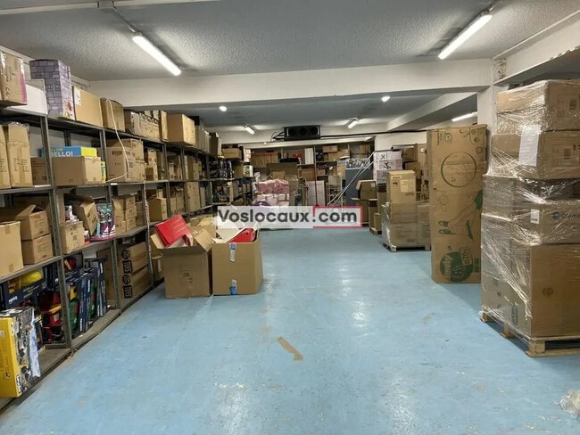 Vente Entrepôt 333 m²