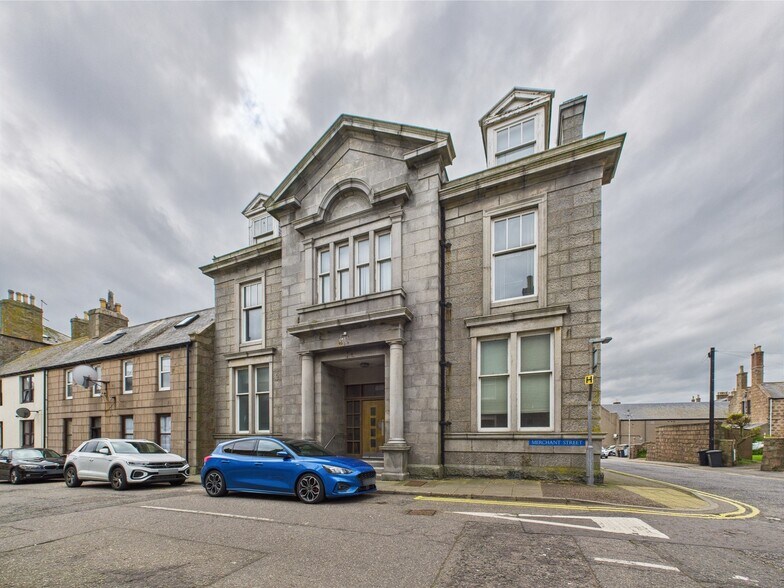 4 Merchant St, Peterhead for sale - Building Photo - Image 1 of 5