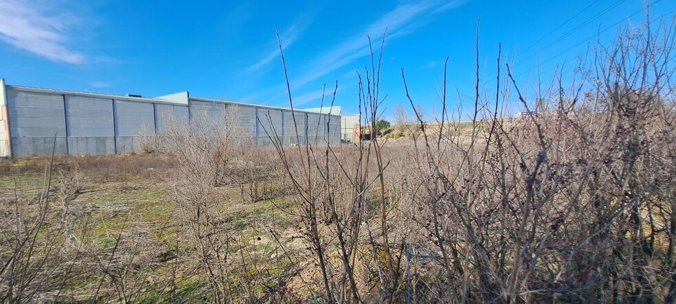 Carretera Vieja de Santander, 4, Santovenia de Pisuerga, Valladolid for sale - Building Photo - Image 3 of 13