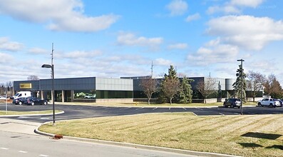 3535 E 96th St, Indianapolis, IN for rent Building Photo- Image 1 of 7