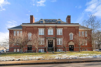 85 Eastern Ave, Gloucester, MA for rent Building Photo- Image 1 of 14